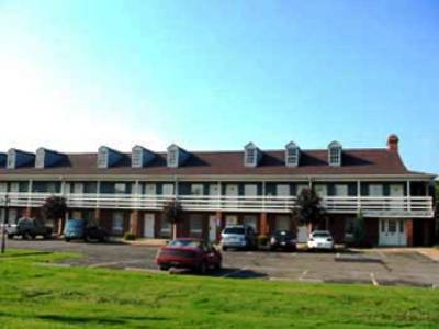 Red Roof Motel Uhrichsville
